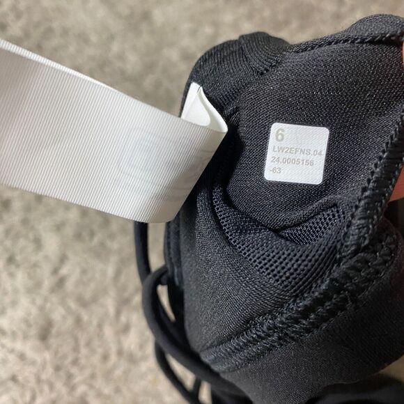 Lululemon Size 6 Nulu Strappy Scoop Neck Bra A B Cup Light Support Black - Picture 6 of 8